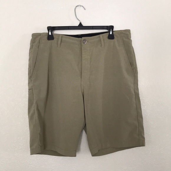 Volcom hybrids - Picture 1 of 4